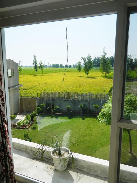Farmers Villa Amritsar Exterior photo